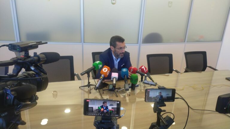 #LALÍNEA Juan Franco confía en cerrar acuerdos beneficiosos para la ciudad