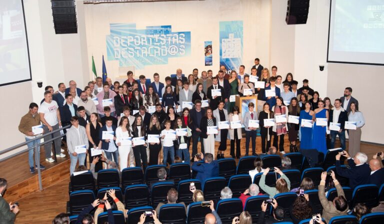 Once deportistas linenses premiados por Diputación por los resultados obtenidos en diferentes disciplinas