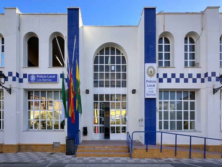 El Ayuntamiento muestra su pesar por la muerte del policía local Santiago García