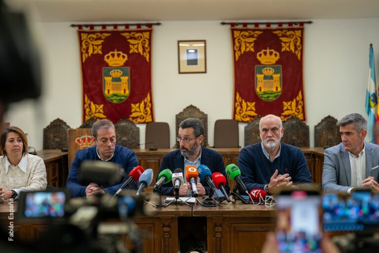 Juan Franco pide un espacio propio para La Línea ante el Brexit.