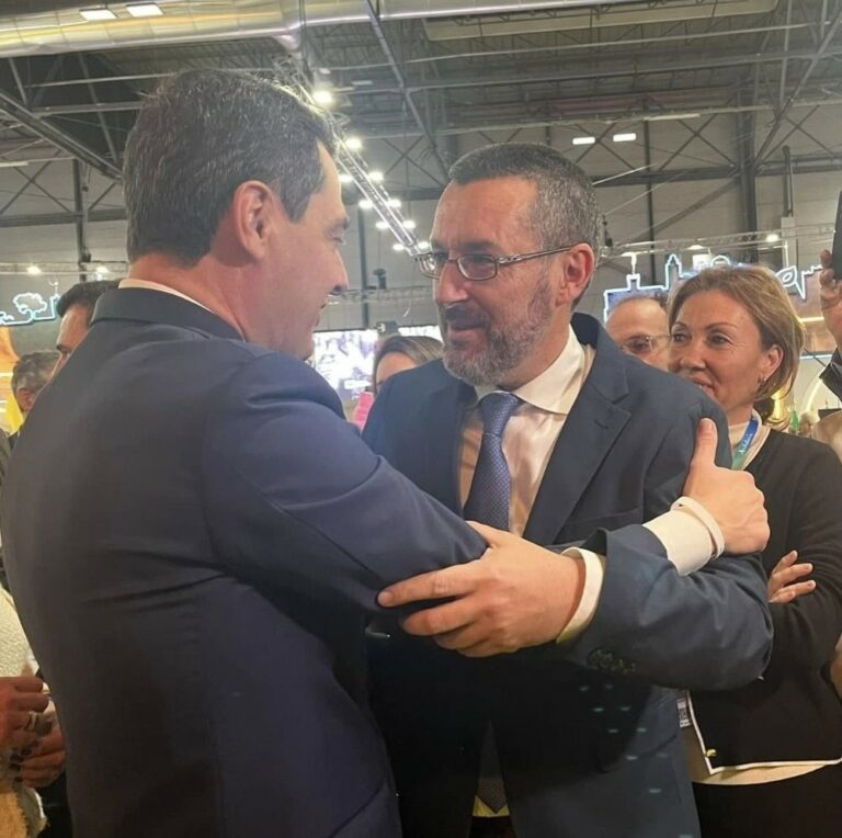 El alcalde será recibido esta tarde por el presidente de la Junta de Andalucía en su despacho de San Telmo