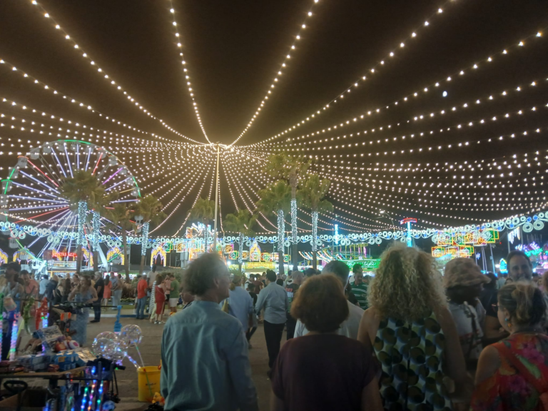 Tráfico Especial Cierre Feria La Línea 2026 Fuegos artificiales