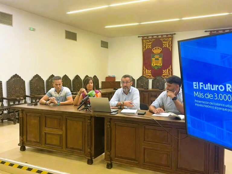 La Línea pone en marcha un plan para crear más de 3.000 viviendas